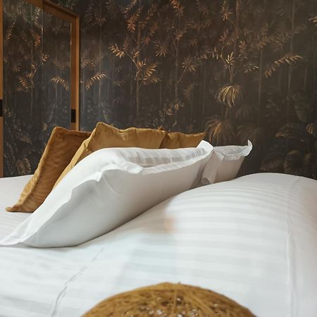 Logis Hotel La Breche - Restaurant Berthelot Amboise Zewnętrze zdjęcie