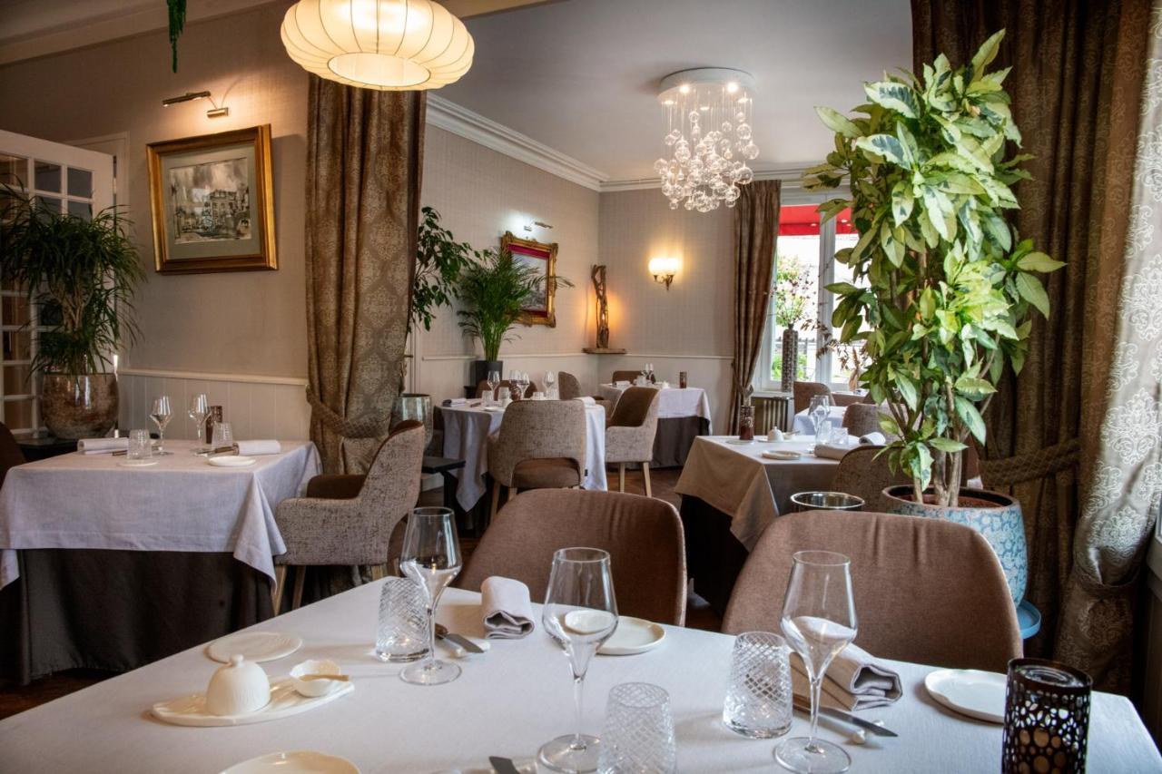 Logis Hotel La Breche - Restaurant Berthelot Amboise Zewnętrze zdjęcie