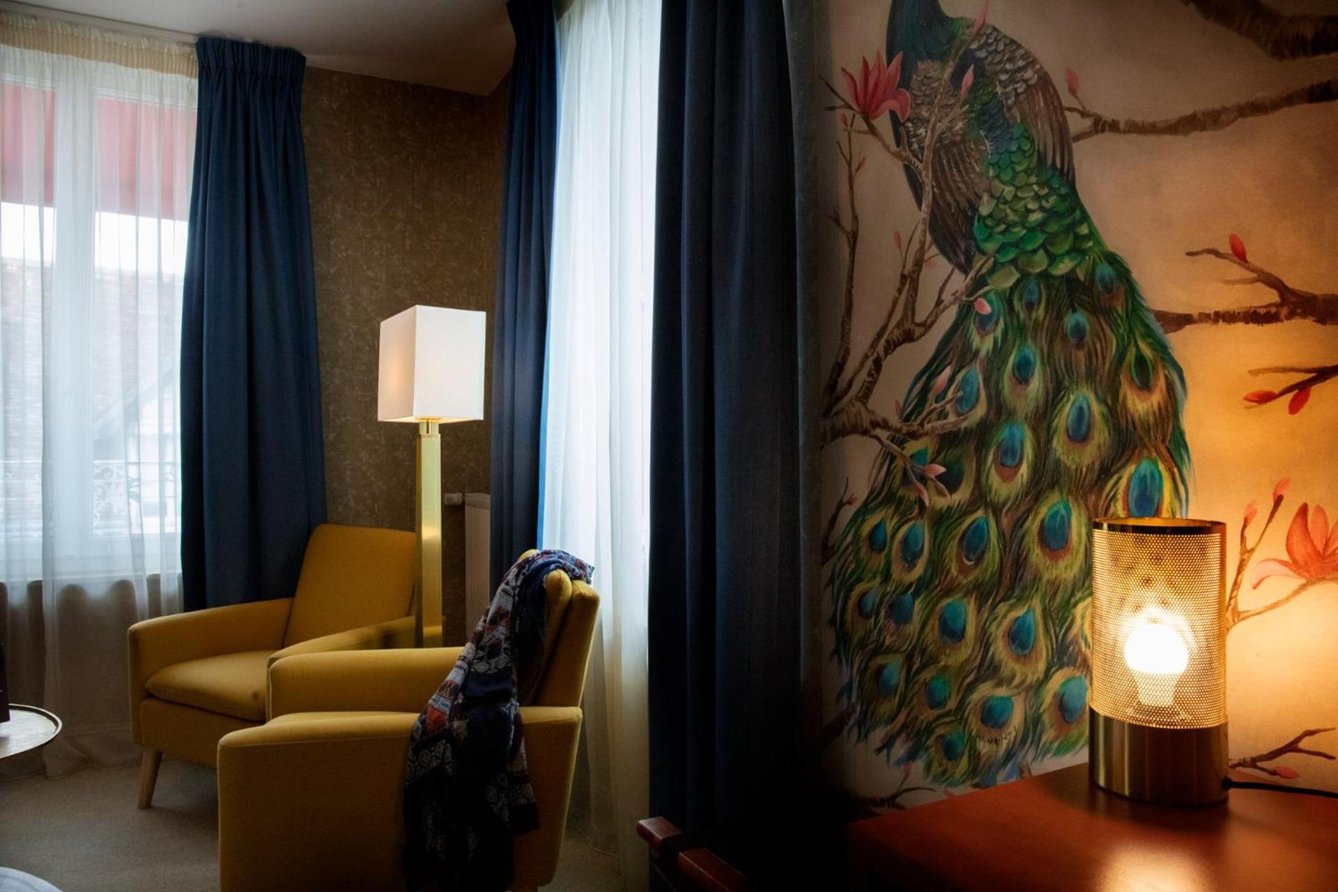 Logis Hotel La Breche - Restaurant Berthelot Amboise Zewnętrze zdjęcie