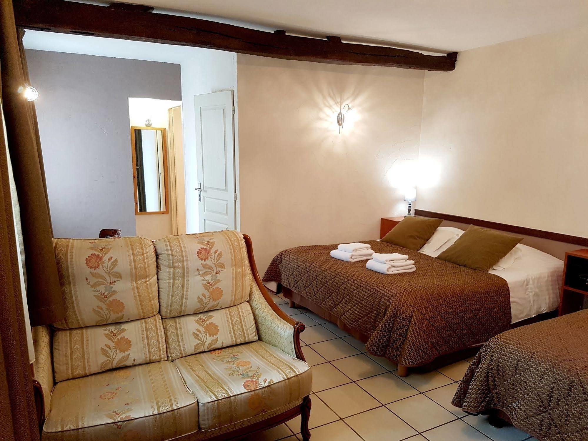 Logis Hotel La Breche - Restaurant Berthelot Amboise Zewnętrze zdjęcie