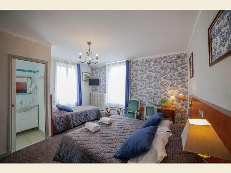Logis Hotel La Breche - Restaurant Berthelot Amboise Zewnętrze zdjęcie